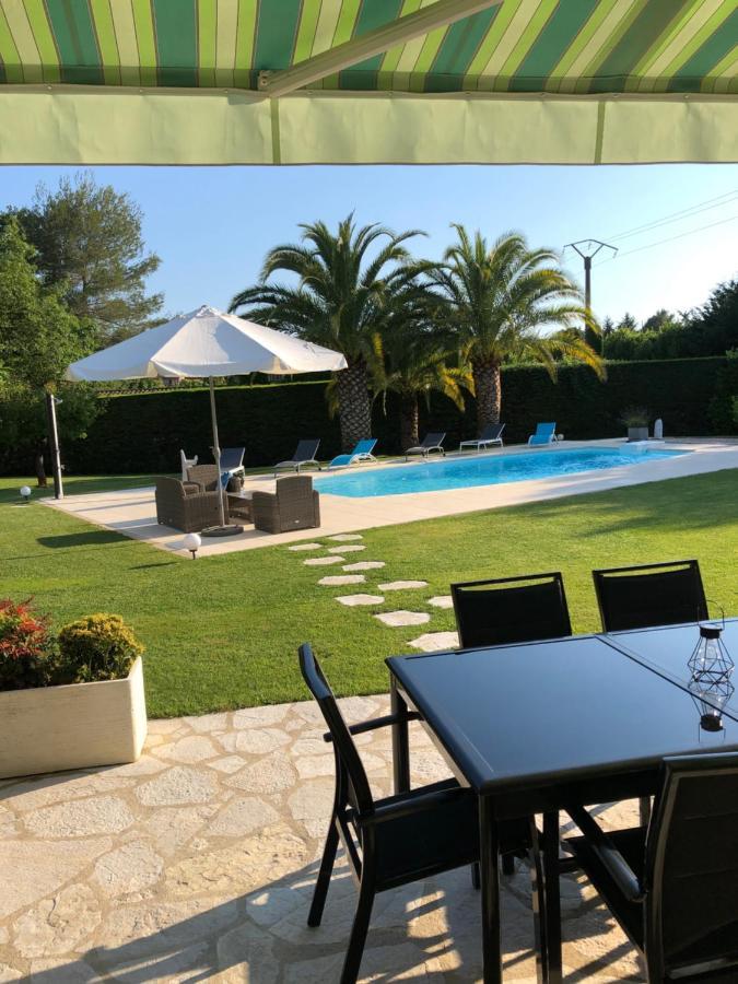 Charmante Villa Familiale Vence Exteriör bild